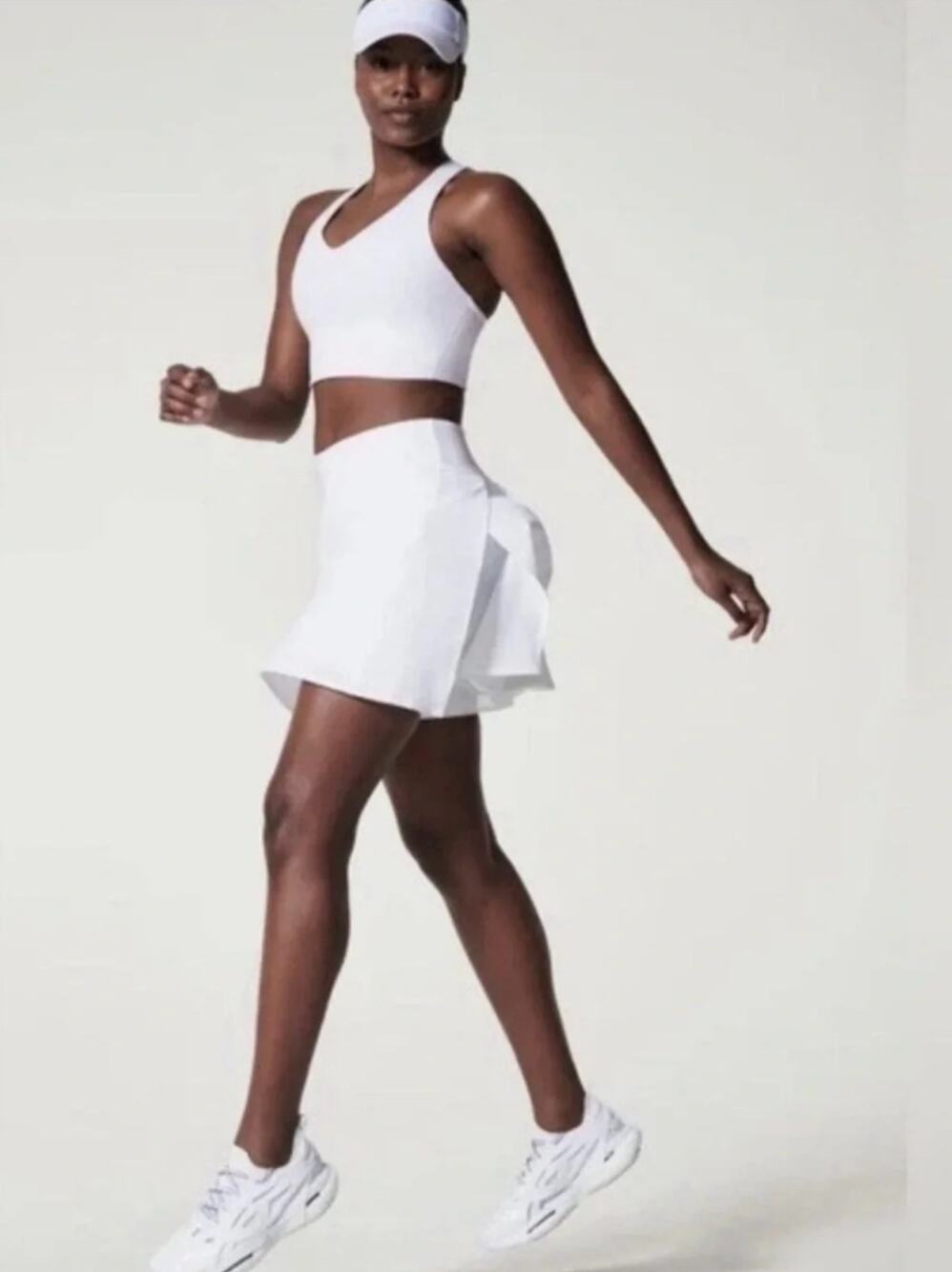 Spanx Get Moving Skort 17" White Tennis Golf Pickleball Women's Small NWT w/flaw